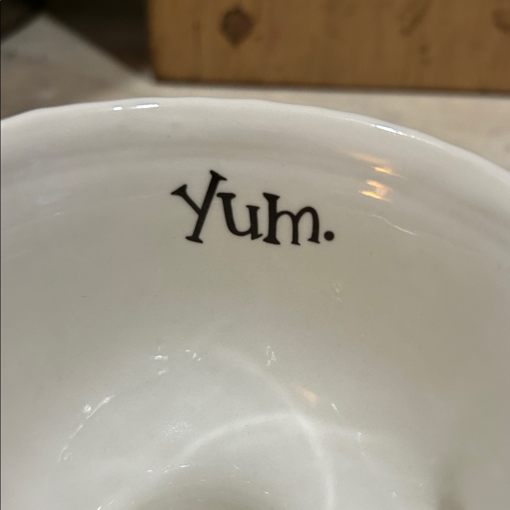 vintage BAILEYS IRISH CREAM ceramic mug 1996 Limited Edition winking face cup - Picture 3 of 9